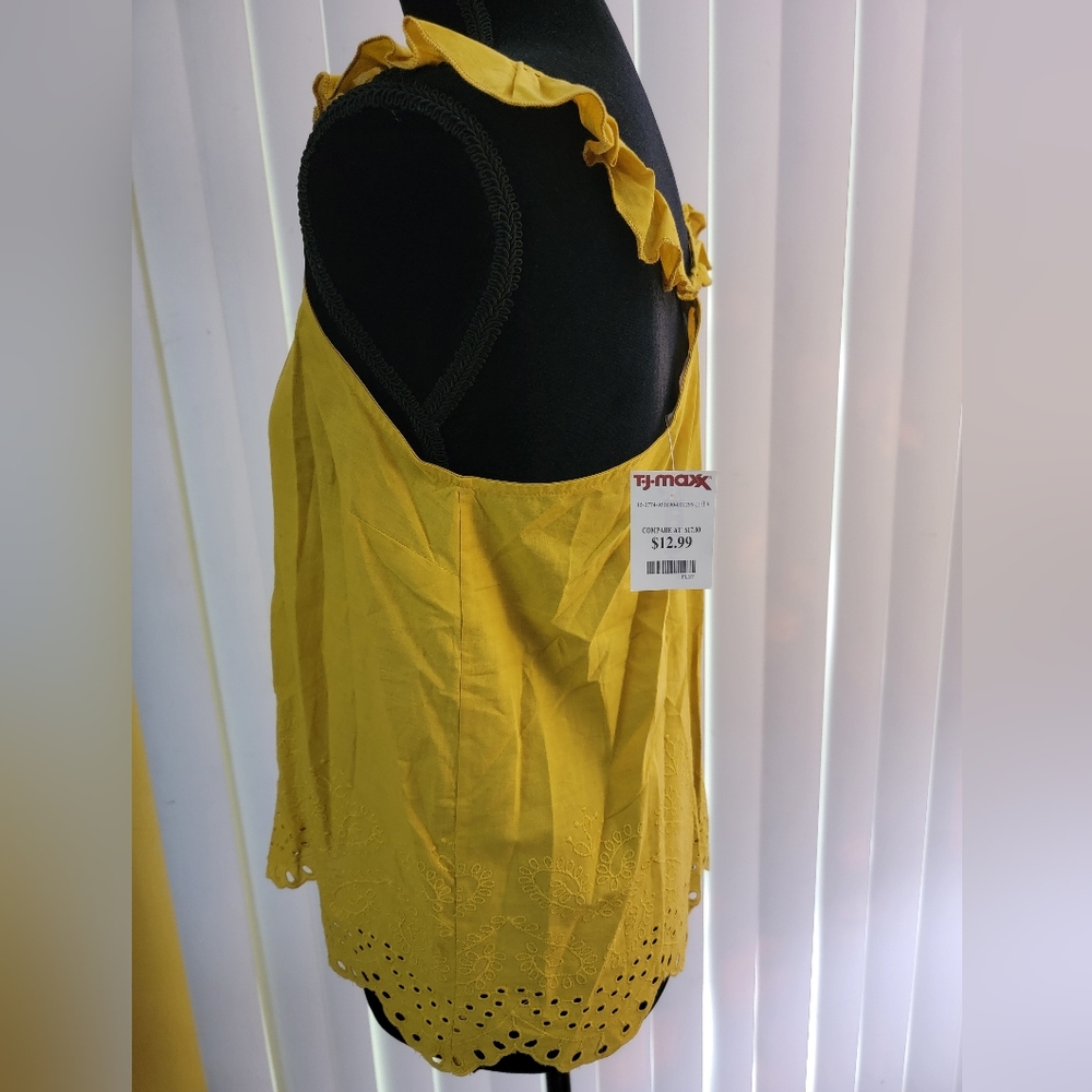 Yellow Lace Strap Sleeveless Top - Picture 6 of 6